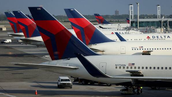 Why Delta Air Lines is reminding flight attendants to wear ‘proper’ underwear