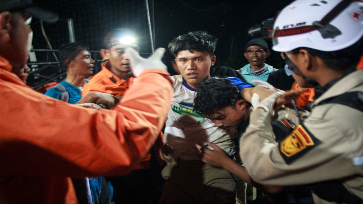 Indonesia's deadly landslide toll recalculated to 11 as official confirms Indonesia's deadly landslide toll recalculated to 11 as official confirms