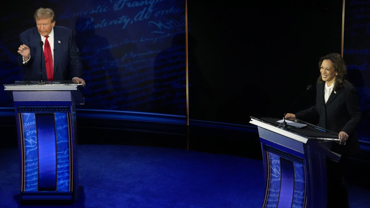 Current Debates US Presidential Debate 2024 Updates: Harris campaign challenges Trump ...