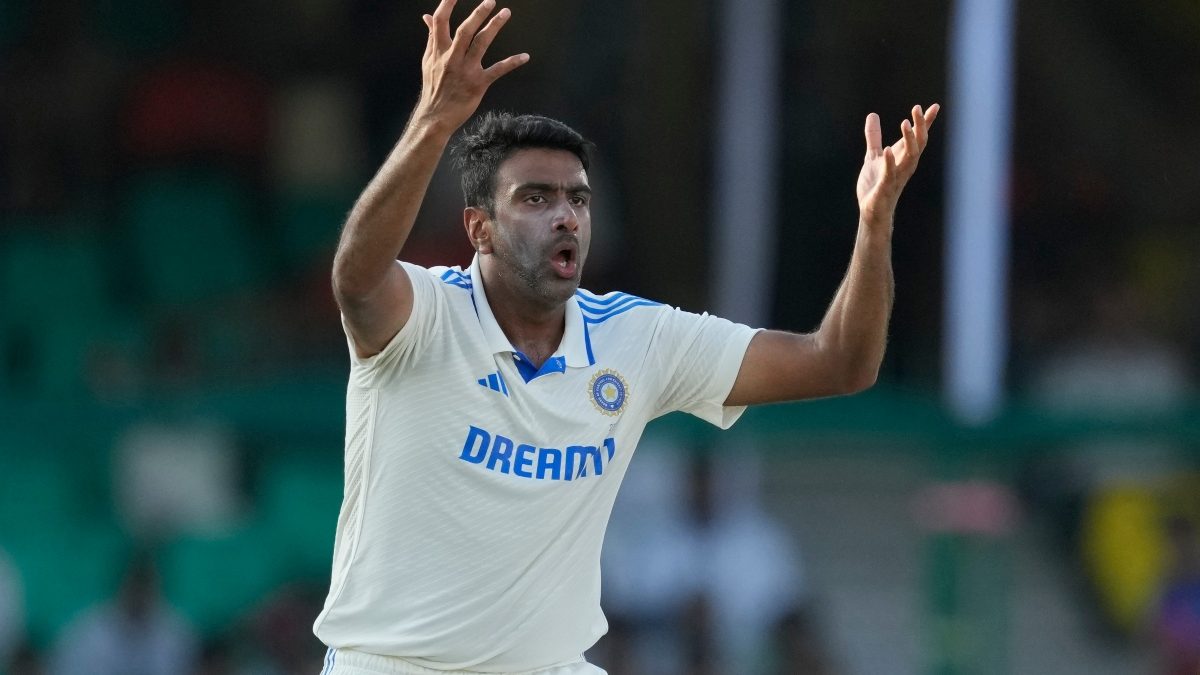 IND vs BAN 2nd Test Day 4 Highlights: R Ashwin strikes twice to restrict Bangladesh to 26/2 in second innings at stumps IND vs BAN 2nd Test Day 4 Highlights: R Ashwin strikes twice to restrict Bangladesh to 26/2 in second innings at stumps