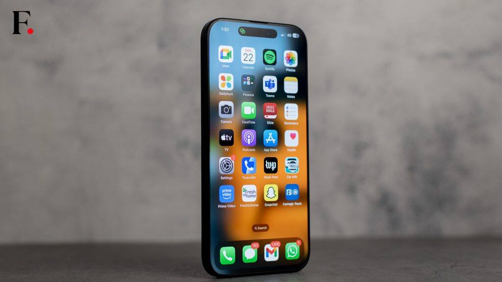 Apple iPhone 16 Pro Max first impressions 5-2024-09-534eaca574eb0a610accf876d4030863