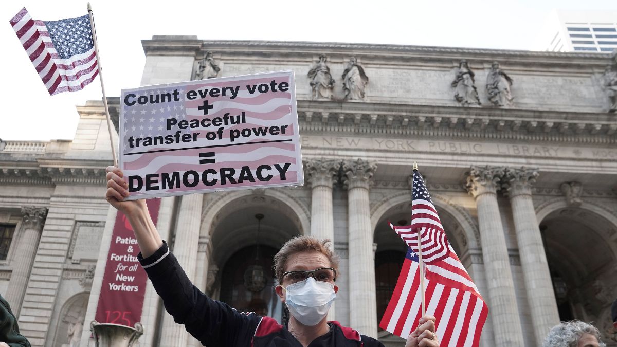 Should voting in the US election be moved to the weekend? Why is it held on Tuesday? Should voting in the US election be moved to the weekend? Why is it held on Tuesday?