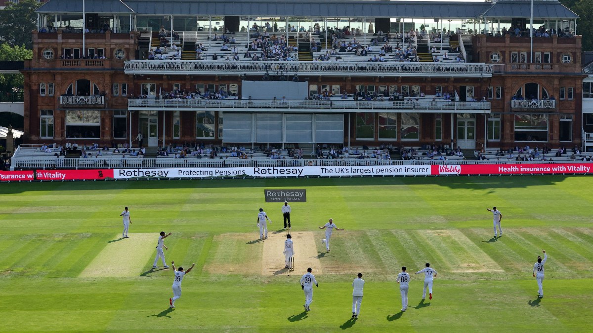 England vs Sri Lanka: Poor turnout due to overpriced tickets mars fine series-clinching victory for hosts at Lord's England vs Sri Lanka: Poor turnout due to overpriced tickets mars fine series-clinching victory for hosts at Lord's
