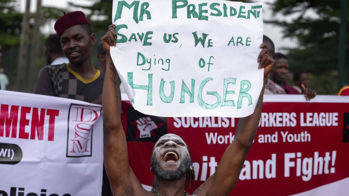 Nigeria charges protesters with treason, accuses them of inciting military mutiny Nigeria charges protesters with treason, accuses them of inciting military mutiny