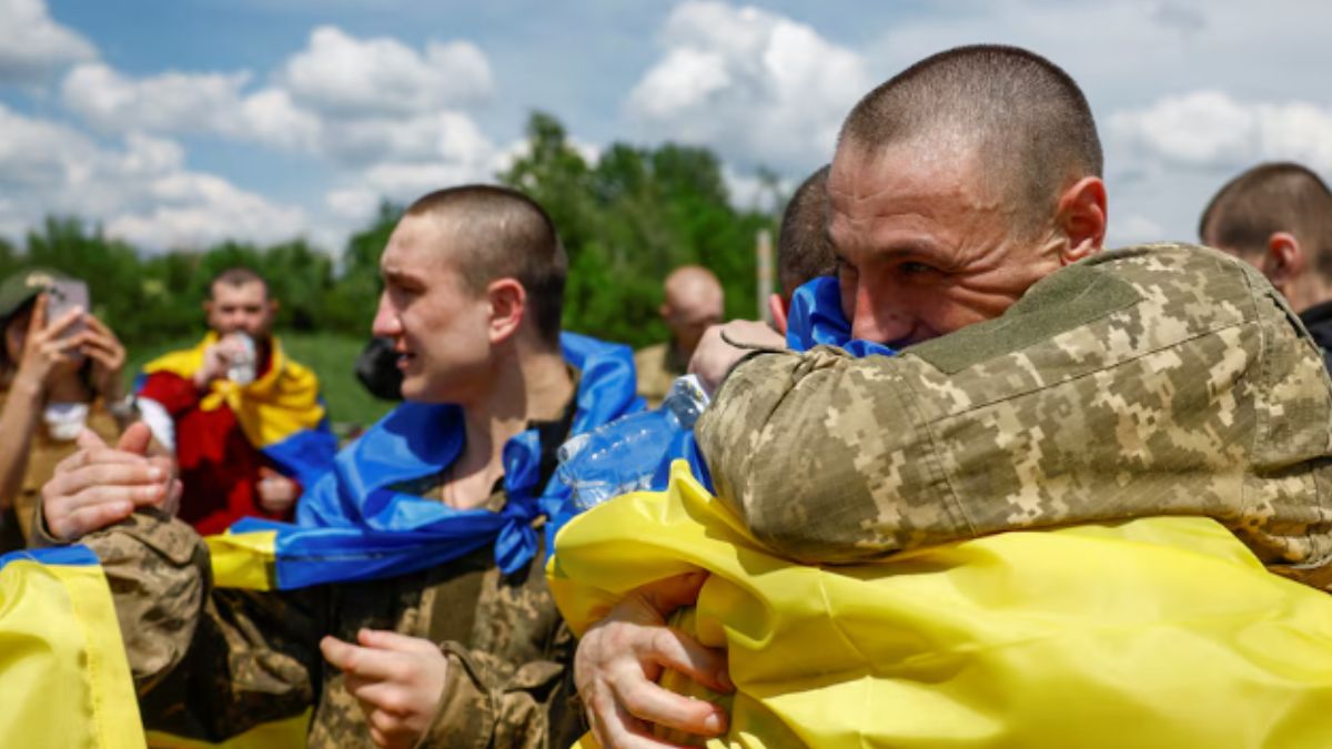 Russia and Ukraine swap 206 prisoners of war in UAE-brokered deal Russia and Ukraine swap 206 prisoners of war in UAE-brokered deal