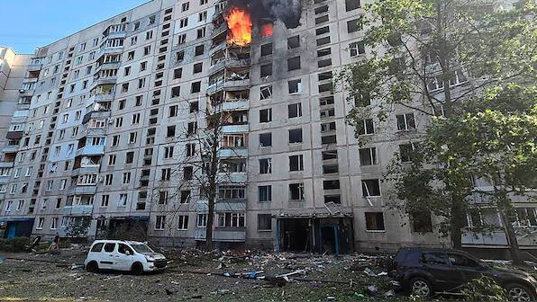 Russian strikes on Kharkiv residential quarter claim four lives