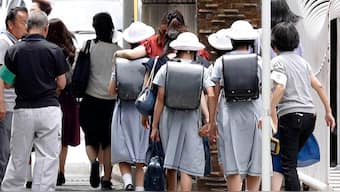 Health priority or breaching of privacy? AP