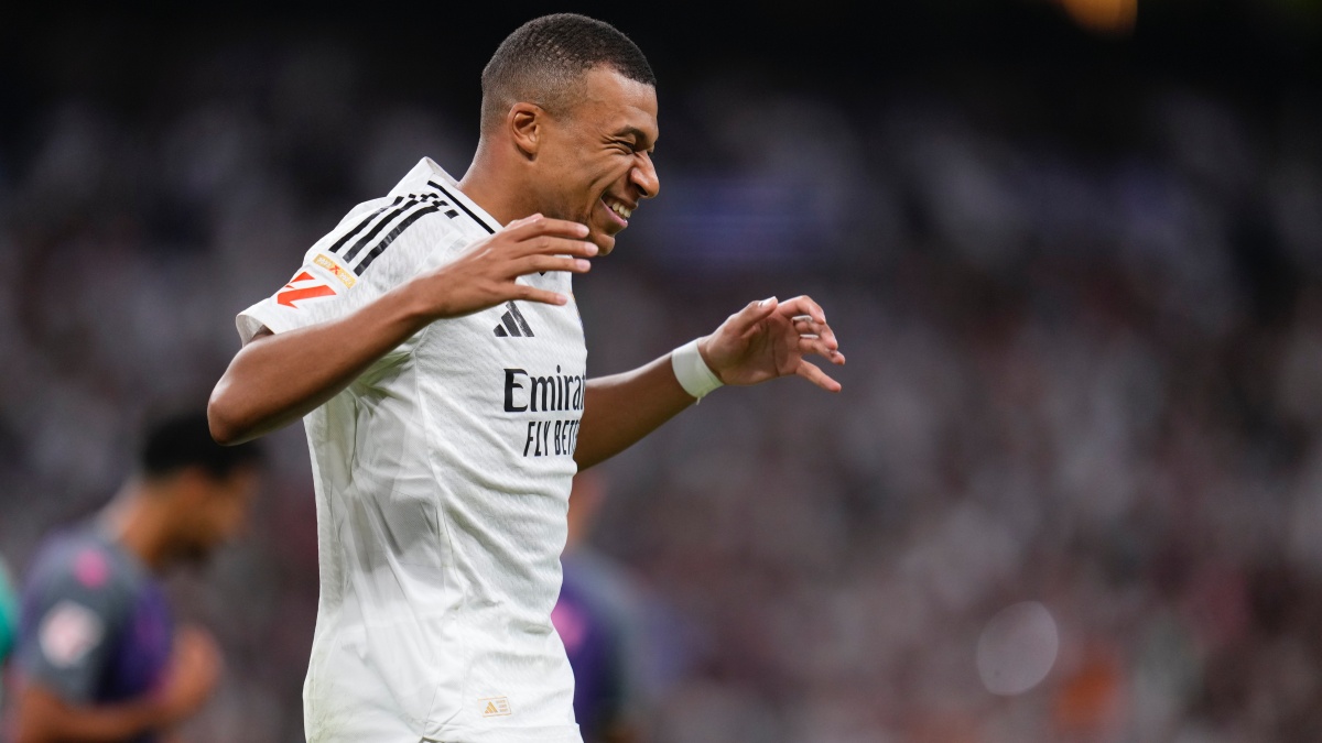 Kylian Mbappe suffers thigh injury before Madrid derby against Atletico Kylian Mbappe suffers thigh injury before Madrid derby against Atletico