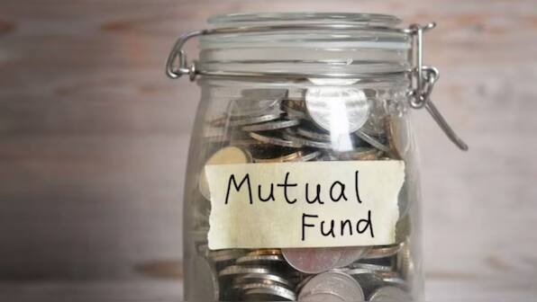 Why fixed deposits can't offer mutual fund-like rates: 5 points