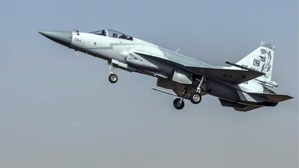 Pakistan seals deal to supply JF-17 fighter jets to Azerbaijan
