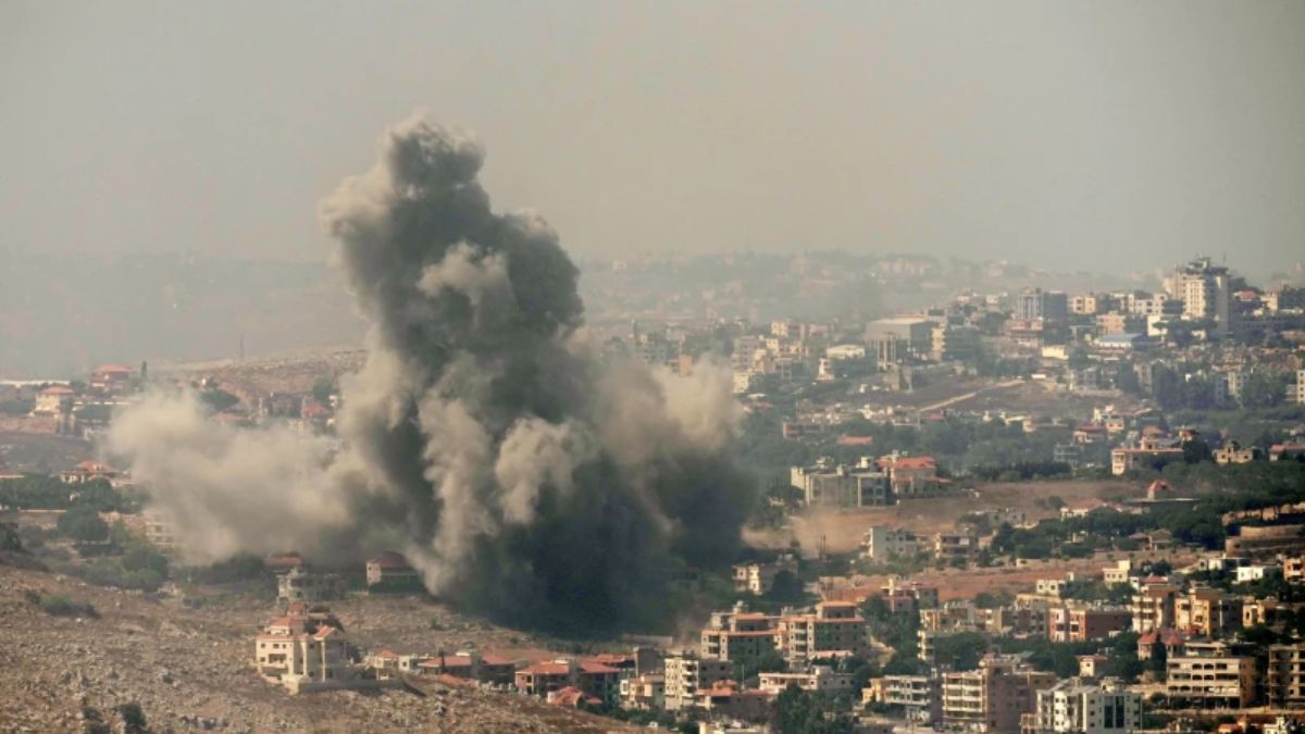 Smoke rises from Israeli airstrikes in the southern village of Kfar Rouman, seen from Marjayoun, south Lebanon, Wednesday, Sept. 25, 2024.- File Photo- AP Smoke rises from Israeli airstrikes in the southern village of Kfar Rouman, seen from Marjayoun, south Lebanon, Wednesday, Sept. 25, 2024.- File Photo- AP