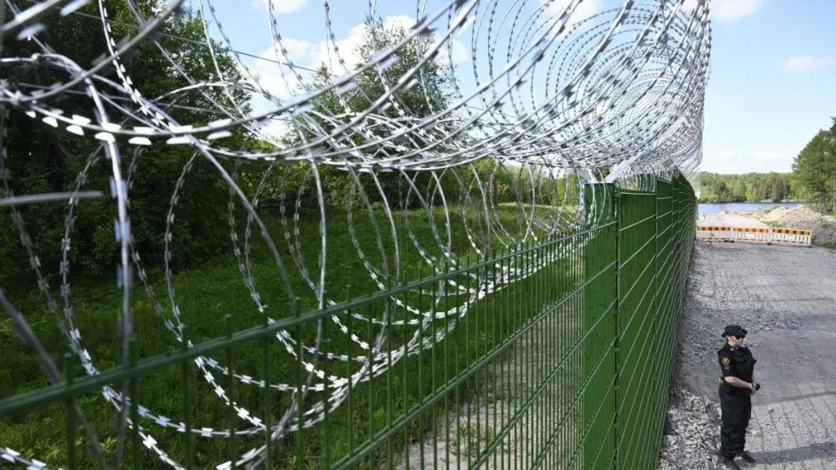 Norway considers border fence with Russia, following Finland's example