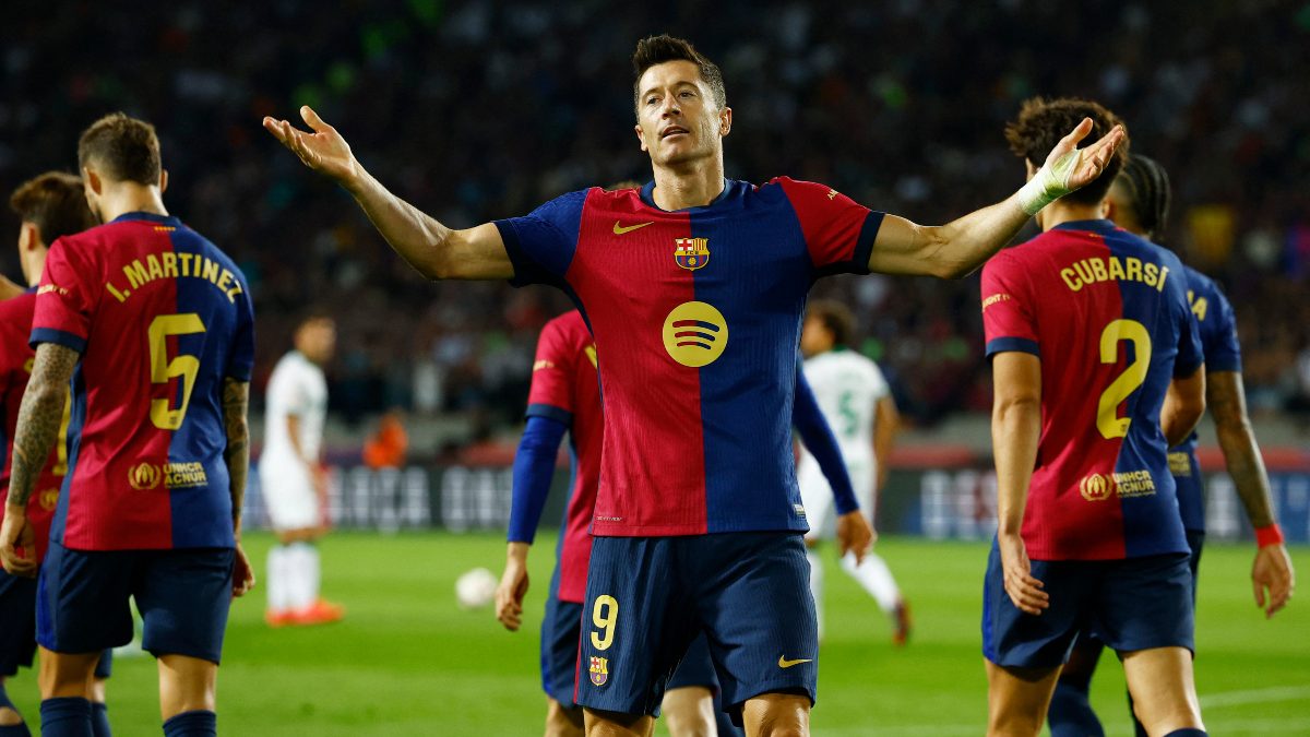 Robert Lewandowski helps Barcelona consolidate La Liga lead with victory over Getafe Robert Lewandowski helps Barcelona consolidate La Liga lead with victory over Getafe