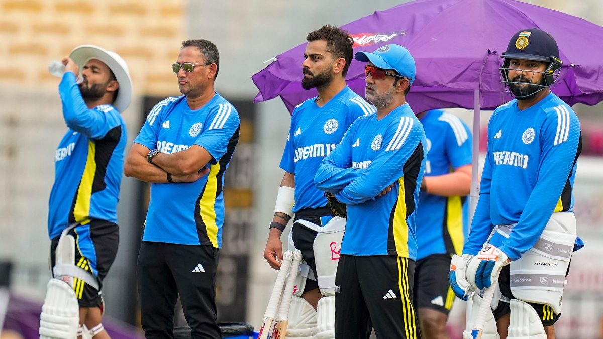 IND vs AUS: Former cricketers slam Team India dressing room leaks after Gautam Gambhir's warning to players IND vs AUS: Former cricketers slam Team India dressing room leaks after Gautam Gambhir's warning to players