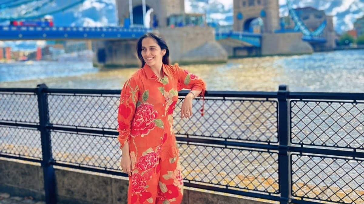 Saina Nehwal slams trolls for questioning her Olympic bronze medal win: 'Olympic level ke layak toh bano'