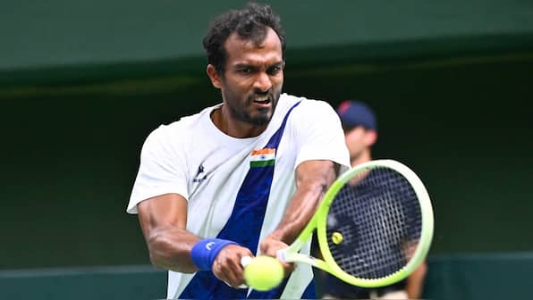 Davis Cup: Sriram Balaji, Ramkumar Ramanathan lose on opening day, India trail 0-2 vs Sweden