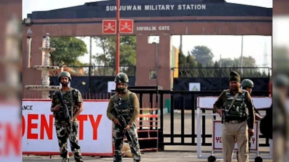 Terrorists attack Sunjuwan Military Station in Jammu, soldier ...