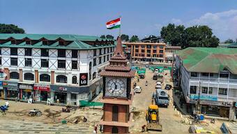 The national flag hoisted atop the newly renovated Ghanta Ghar at Lal Chowk, in Srinagar. File image/ PTI 