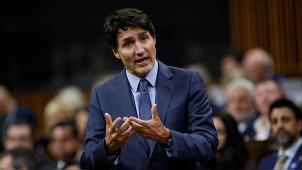 Canada’s Justin Trudeau survives first no-confidence vote. Why his government isn’t secure still