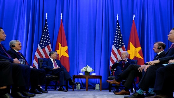 Biden, Vietnam's President To Lam discuss strengthening ties amid China-Russia concerns