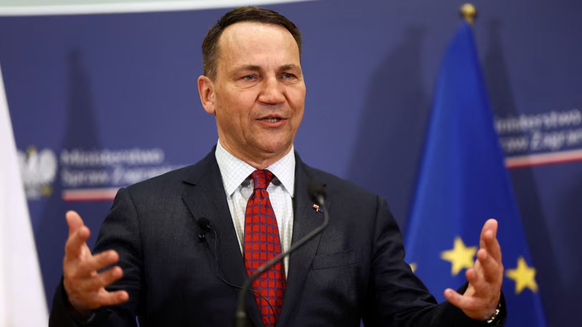 European nations have 'duty' to shoot down Russian missiles over Ukraine, says Poland's Foreign Minister European nations have 'duty' to shoot down Russian missiles over Ukraine, says Poland's Foreign Minister