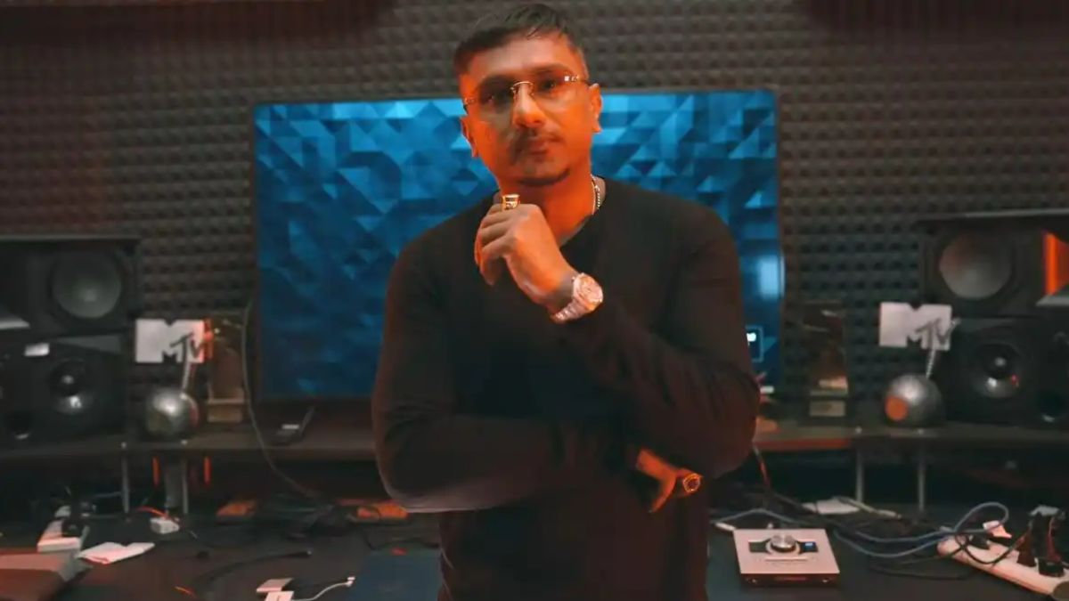 Yo Yo Honey Singh makes SHOCKING revelations for his documentary on Netflix, says 'Very influential names introduced me to drugs' Yo Yo Honey Singh makes SHOCKING revelations for his documentary on Netflix, says 'Very influential names introduced me to drugs'