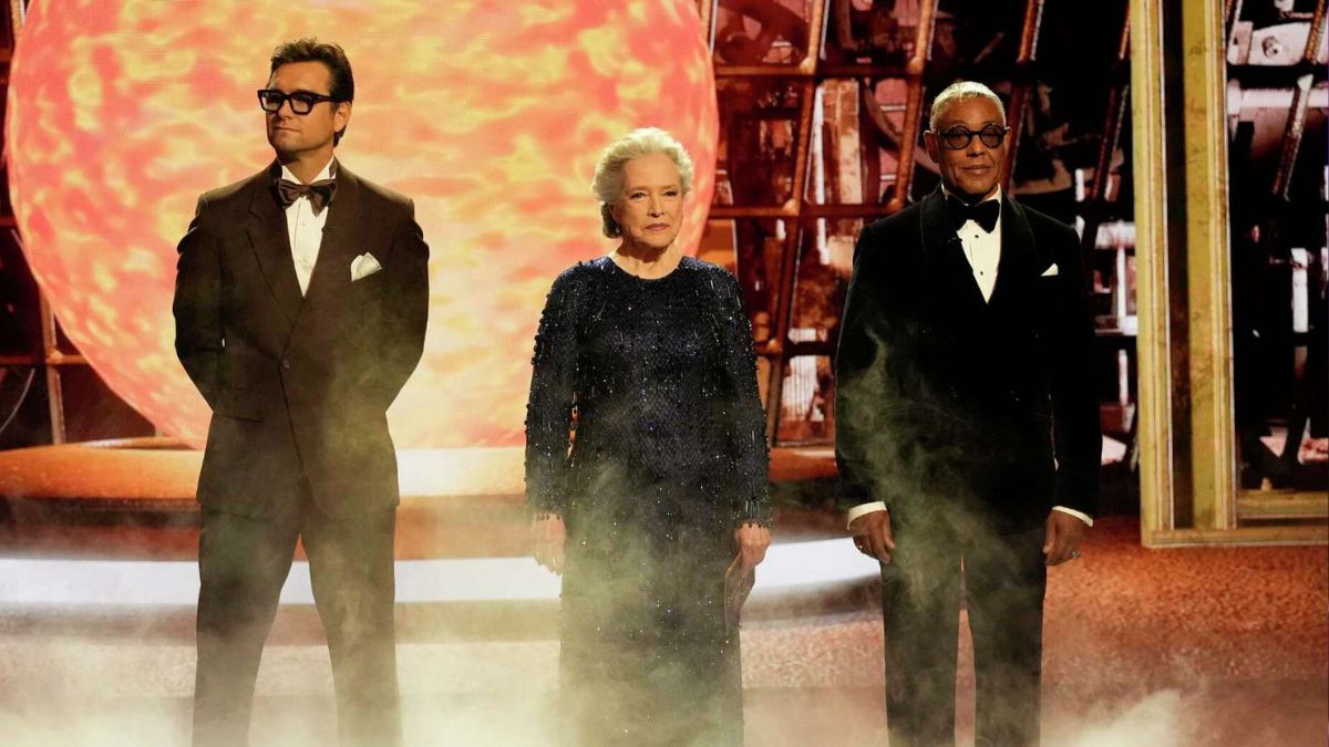 Emmy Moments: Hosts gently mock ‘The Bear,’ while TV villains and ‘Saturday Night Live’ celebrated Emmy Moments: Hosts gently mock ‘The Bear,’ while TV villains and ‘Saturday Night Live’ celebrated