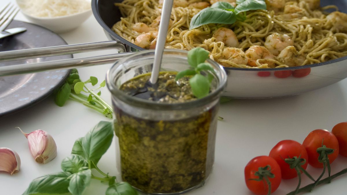 Fearing fatal food poisoning, France withdraws pesto sauce brand Fearing fatal food poisoning, France withdraws pesto sauce brand