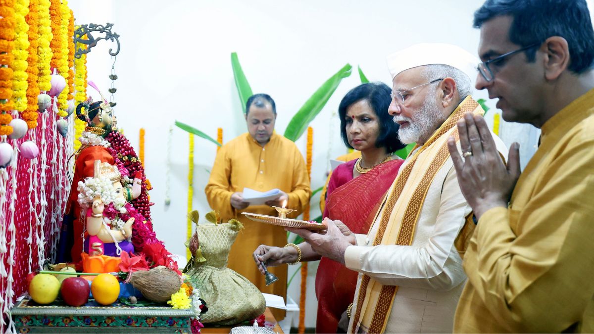 'Congress angry because I attended Ganesh Puja': PM Modi on row over him visiting CJI's residence 'Congress angry because I attended Ganesh Puja': PM Modi on row over him visiting CJI's residence