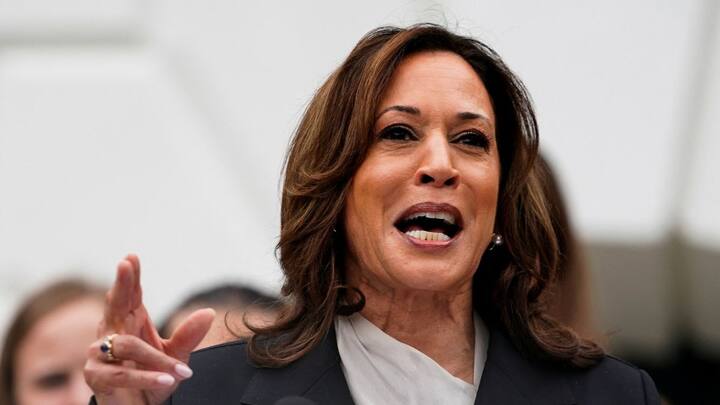 Harris promises to eliminate degree requirements for federal jobs