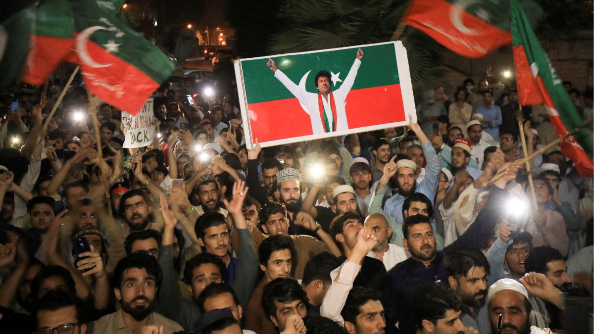 Pakistan: Arrested after pro-Imran Khan rally, 10 MPs granted bail by ...