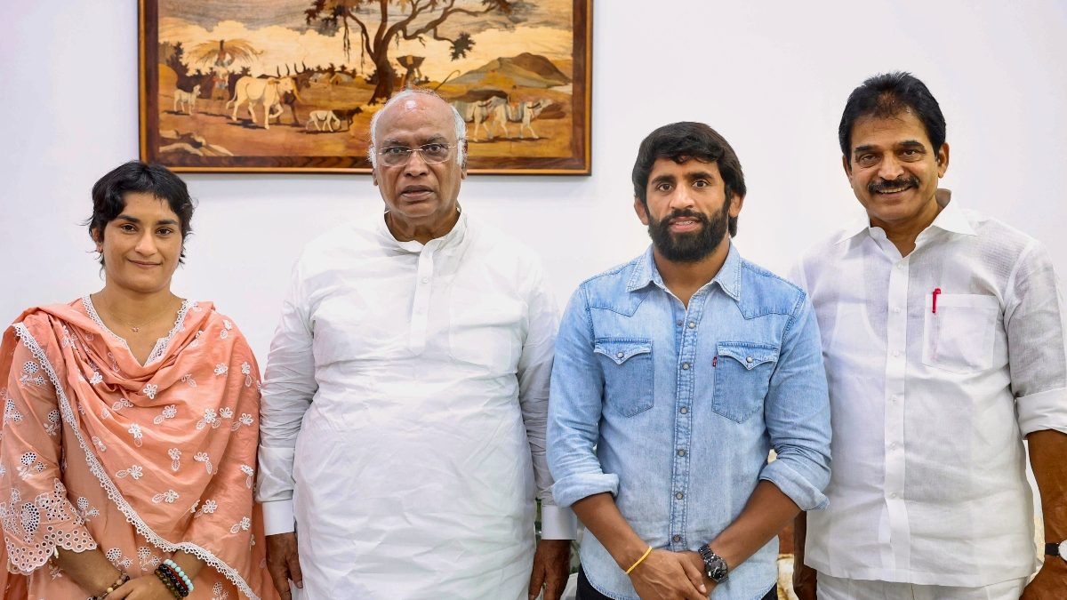 'You have my support': Vinesh Phogat congratulates Bajrang Punia on being named working president of Kisan Congress 'You have my support': Vinesh Phogat congratulates Bajrang Punia on being named working president of Kisan Congress