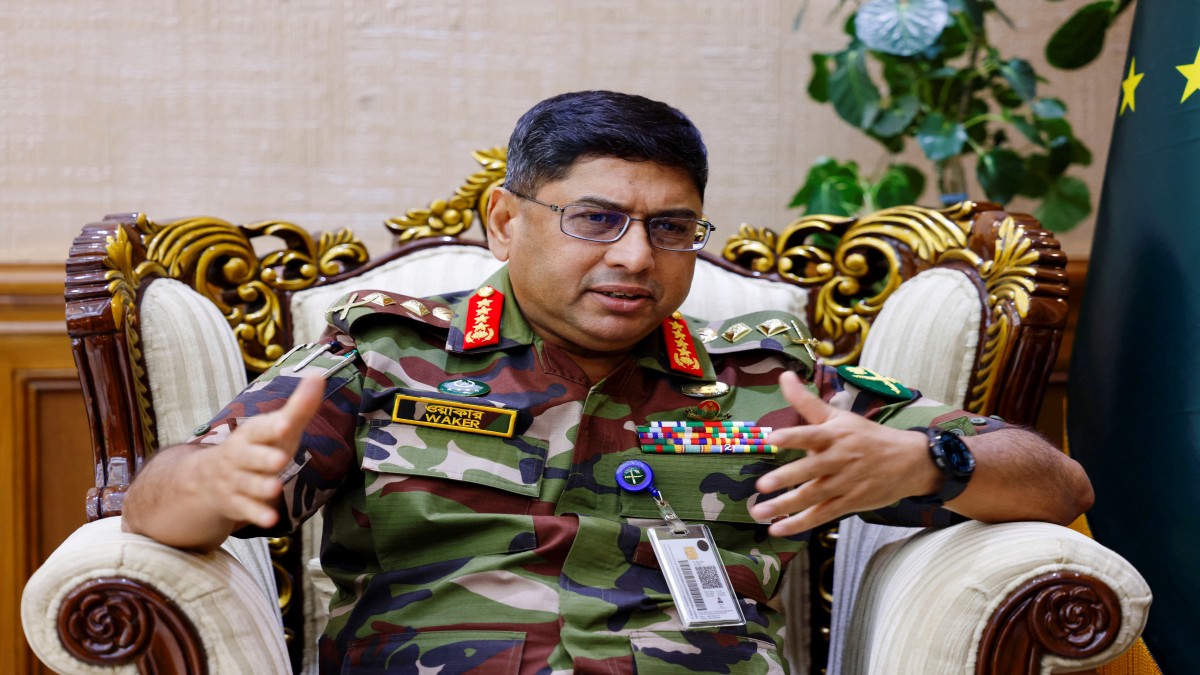 'I will stand beside Yunus, come what may': Bangladesh army chief on interim govt 'I will stand beside Yunus, come what may': Bangladesh army chief on interim govt