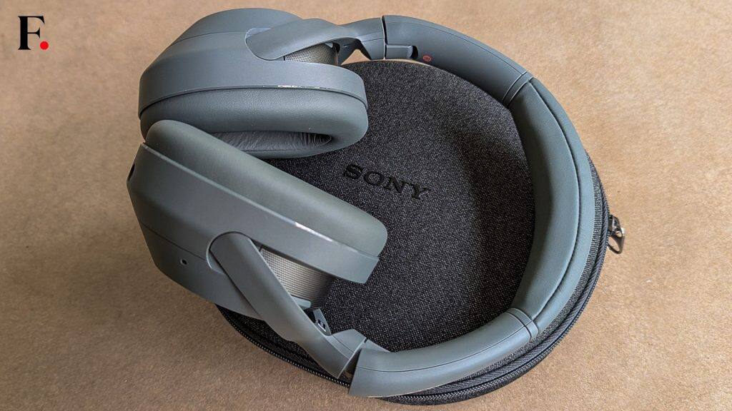 Sony ULT Field 1 and Sony ULT Wear Review:Wear - design2-2024-09-d5dcd0f53be6cc33a749c9f31ee84bbd