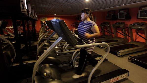 Is an economic crisis in China turning the population obese? 