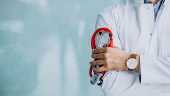 There are 11,499 Indians in the NHS support staff and 3,039 Indians in the NHS infrastructure staff. Over 10,000 doctors in the NHS are Indian nationals.  Representational Image / Freepik.