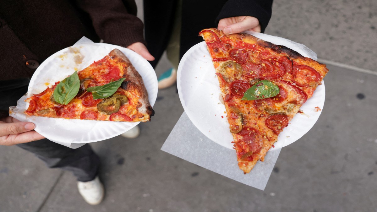 Police have been investigating the pizzeria since March, when a routine food inspection discovered the narcotic in the kitchen. Representational Image/Reuters Police have been investigating the pizzeria since March, when a routine food inspection discovered the narcotic in the kitchen. Representational Image/Reuters