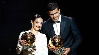 Rodri and Aitana Bonmatí with their respective Ballon d'Or 2024 awards. Image: Reuters