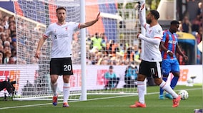 Premier League: Liverpool beat Palace to remain on top of table; Arsenal, City come from behind to secure wins