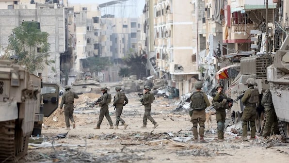 Ahead of Gaza ceasefire talks in Doha, top Israeli negotiator David Barnea holds talks in Egypt: Report