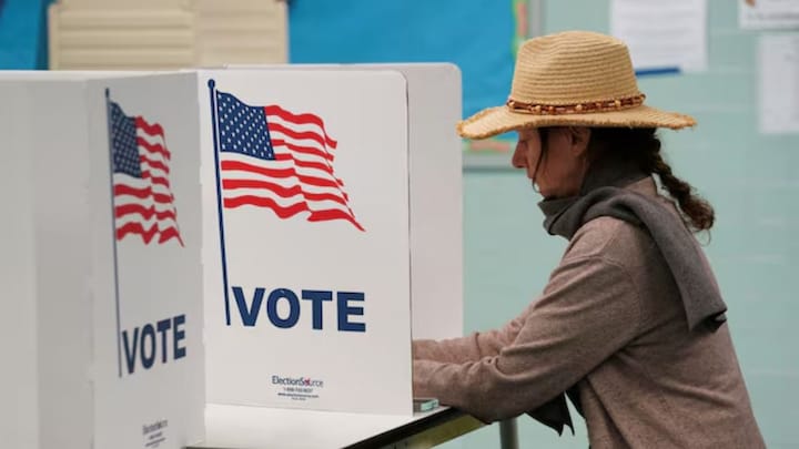 My gut says Donald Trump will win, but don't trust anyone’s gut: Pollster Nate Silver