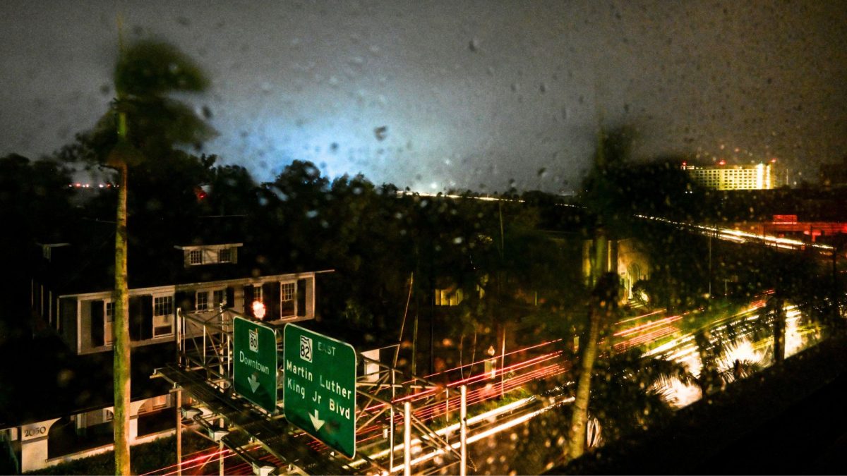 Hurricane Milton makes landfall in Florida as category 3 storm, Tampa Bay under flash flood emergency Hurricane Milton makes landfall in Florida as category 3 storm, Tampa Bay under flash flood emergency