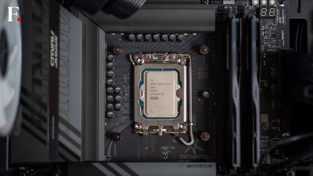 Intel Core Ultra 9 285K CPU Review 5-2024-10-0893fda869aca4181a9de7dd9e28d101