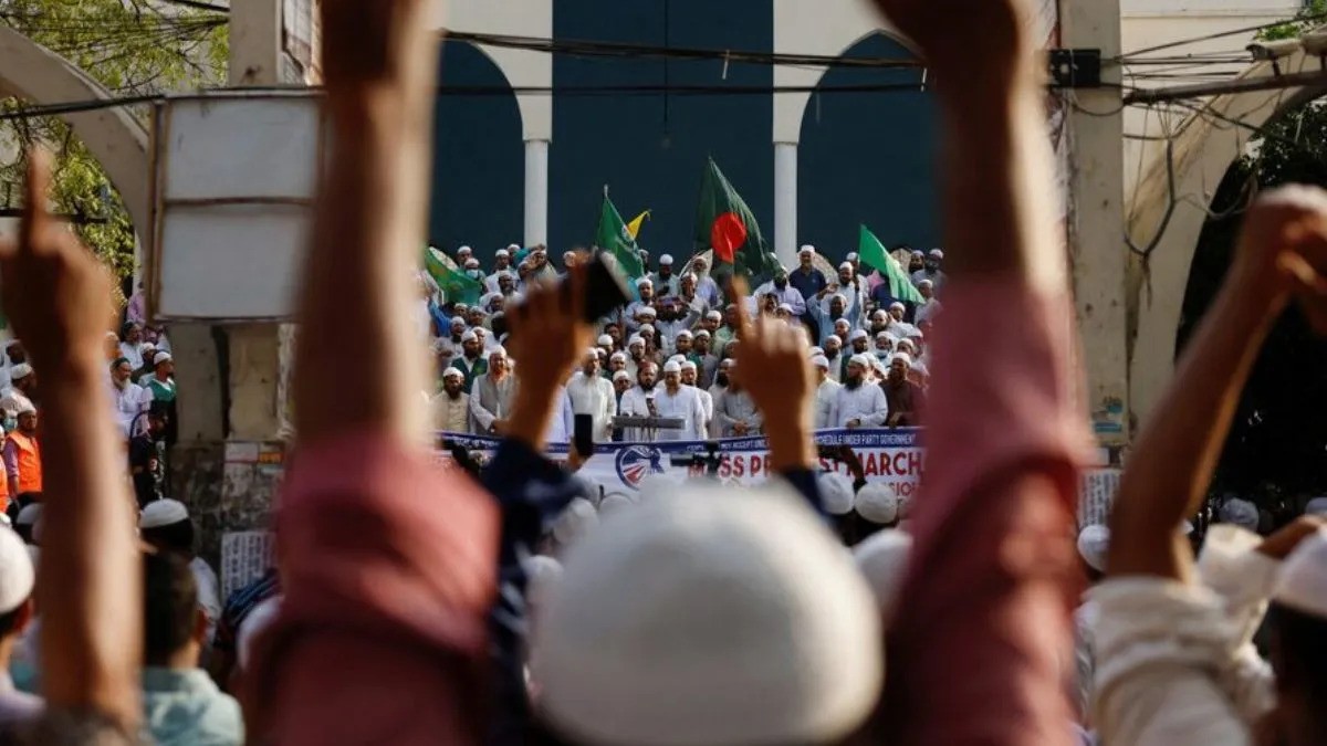 With these early signs of rising Islamic extremism in Bangladesh manifesting in India, things appear grim for India’s national security, particularly in northeastern India.  Image source: REUTERS.  With these early signs of rising Islamic extremism in Bangladesh manifesting in India, things appear grim for India’s national security, particularly in northeastern India.  Image source: REUTERS.