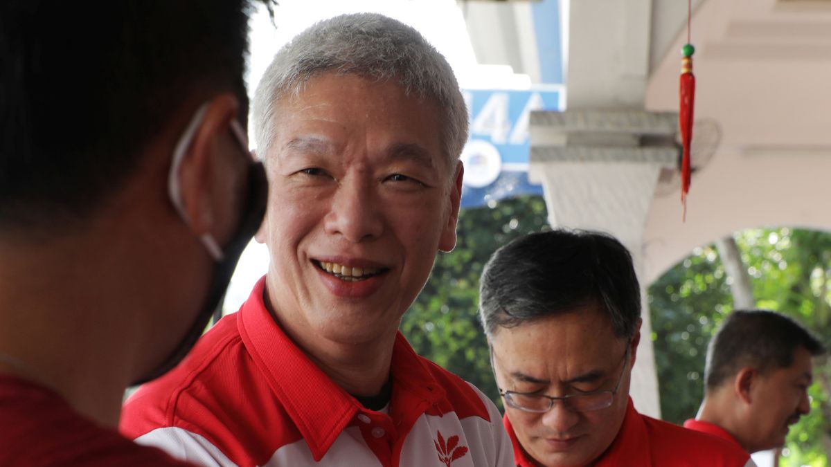 Lee Hsien Yang of the Progress Singapore Party meets residents ahead of the general election in Singapore, June 30, 2020. File Image/Reuters Lee Hsien Yang of the Progress Singapore Party meets residents ahead of the general election in Singapore, June 30, 2020. File Image/Reuters