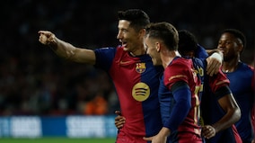 Robert Lewandowski onslaught continues as Barcelona thrash Sevilla to reclaim La Liga top spot