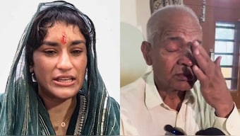 Babita Phogat is unhappy that Vinesh did not thank Mahavir Singh in her open letter. Images: PTI