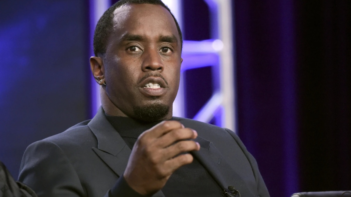 6 people accuse Diddy of sexual assault in new lawsuits, including man who was 16 at the time 6 people accuse Diddy of sexual assault in new lawsuits, including man who was 16 at the time