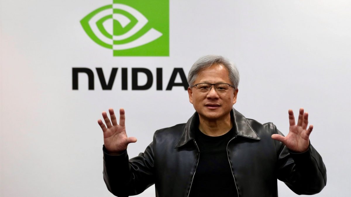 NVIDIA, 차세대 AI 칩 수요 덕분에 애플을 제치고 가장 가치 있는 기업으로 부상할 듯