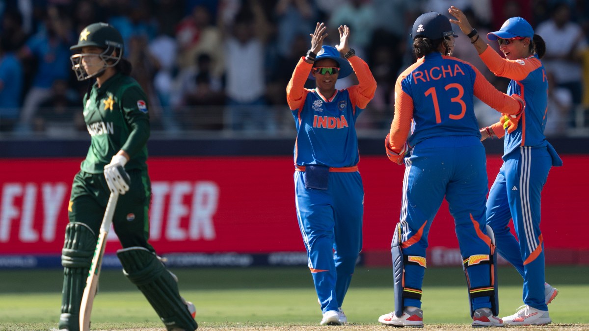 Women's T20 World Cup 2024: India's clinical bowling display key to beating Pakistan but concerns over batting persist Women's T20 World Cup 2024: India's clinical bowling display key to beating Pakistan but concerns over batting persist